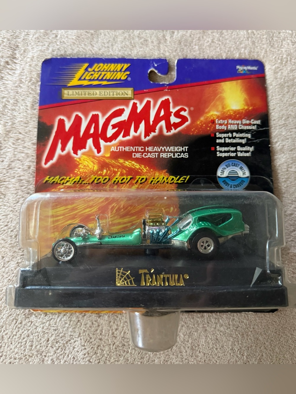 1999 Johnny Lightning Magmas TrantuIa  Green Scale